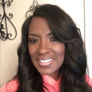 Meet your Posher, Doretha